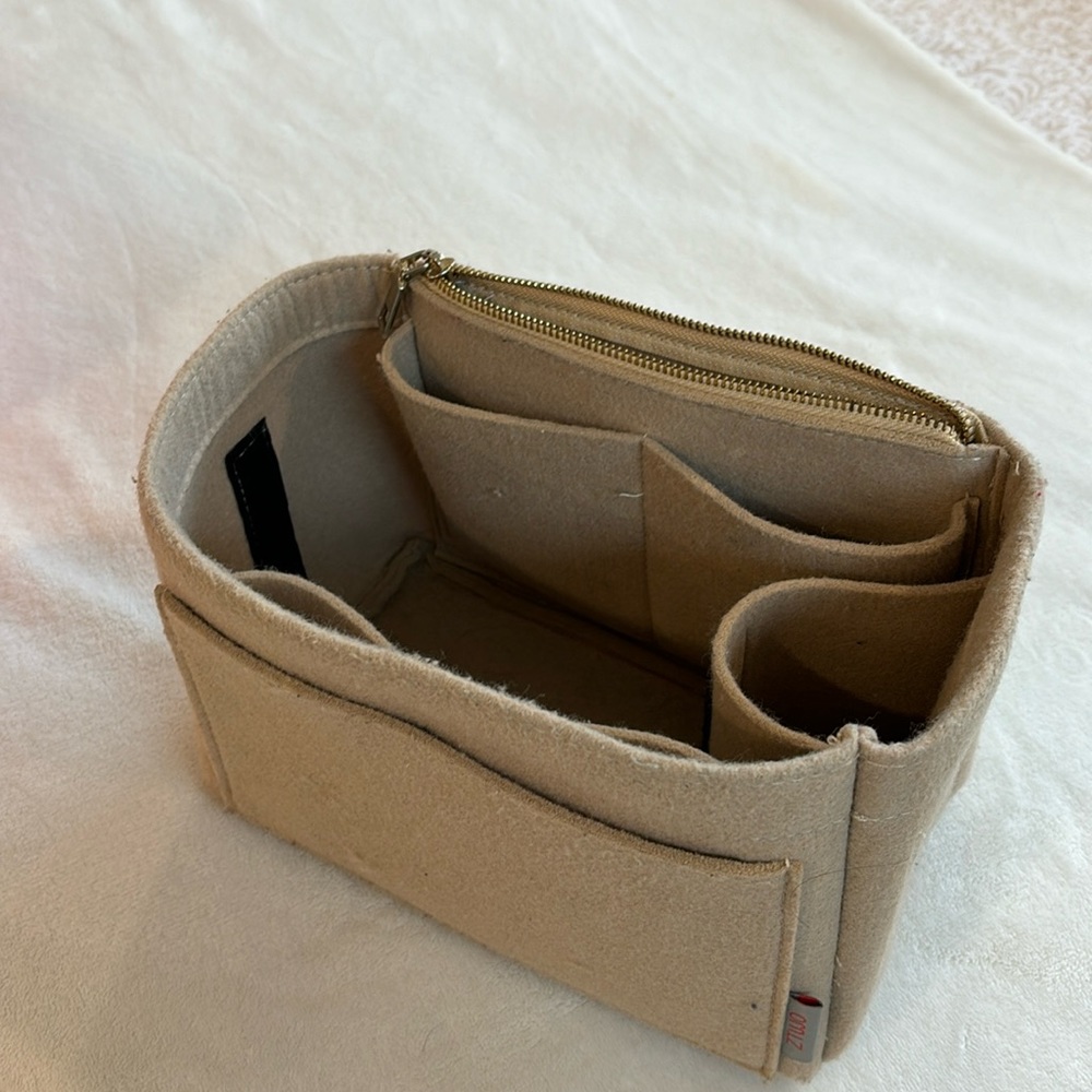 Bag insert